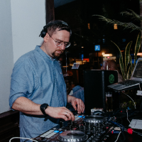 dj avatar