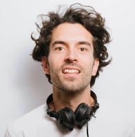 dj avatar
