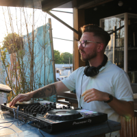 dj avatar