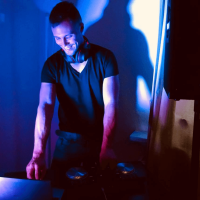 dj avatar