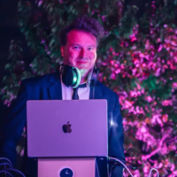 dj avatar