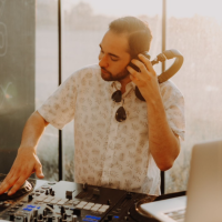 dj avatar