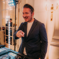 dj avatar